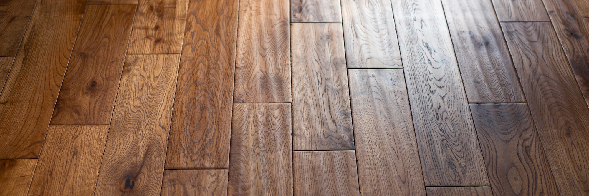 Solid oak wood flooring